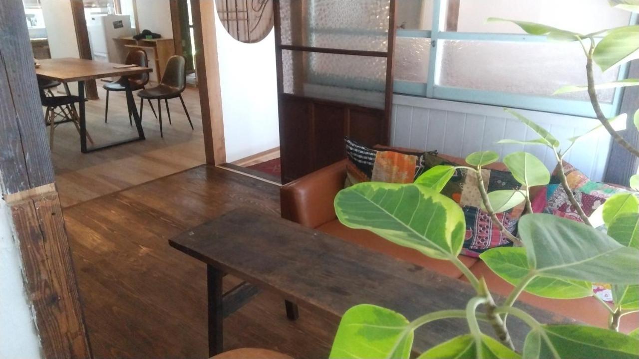 Holiday home 呼子の港路地の古民家一棟貸切宿梵soyogi *