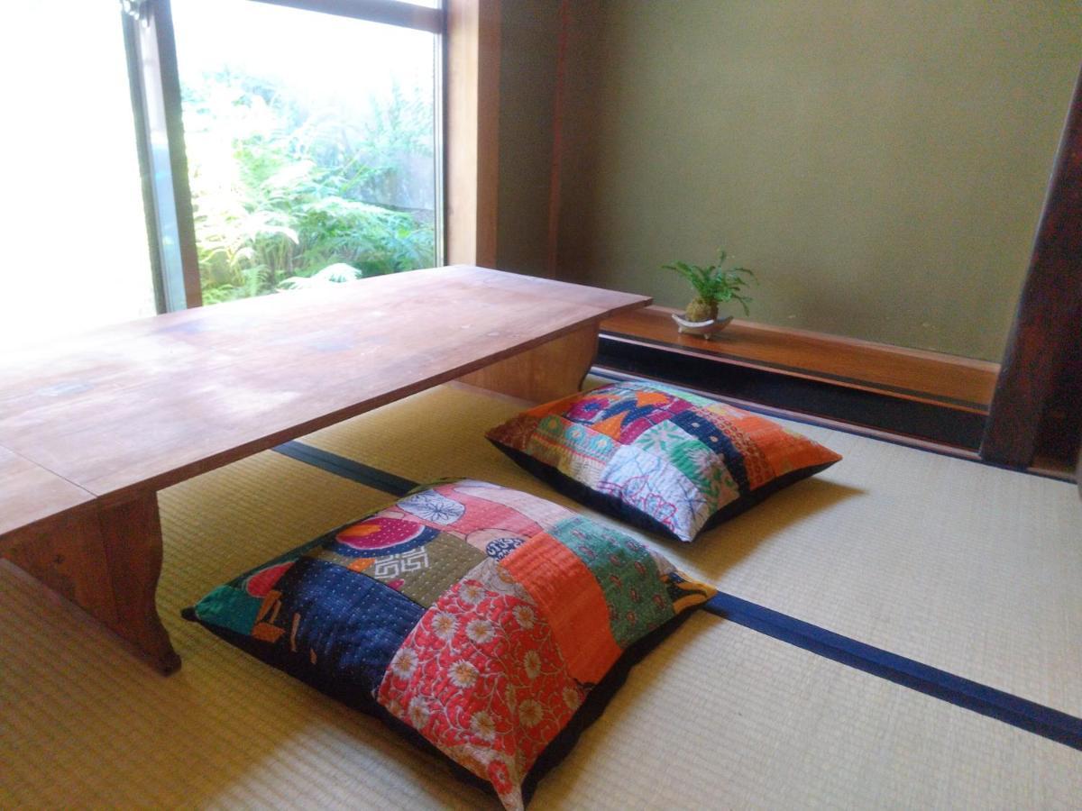 Holiday home 呼子の港路地の古民家一棟貸切宿梵soyogi *